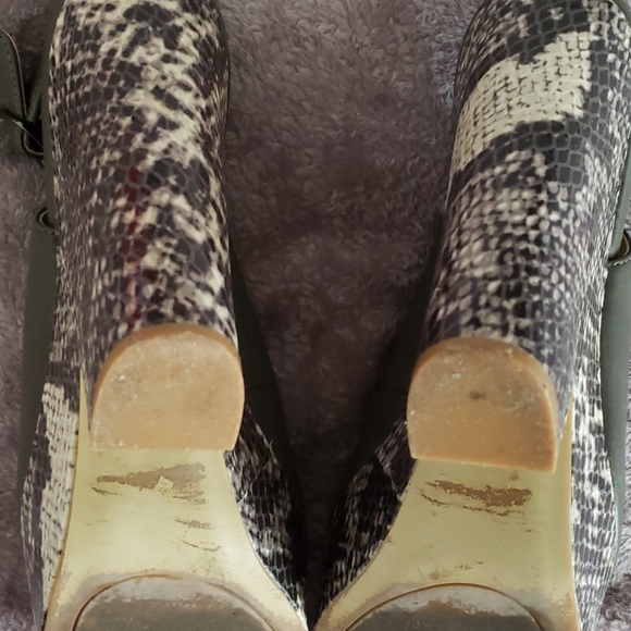 Nine West Chunky Snakeskin Wedges - Picture 5 of 7